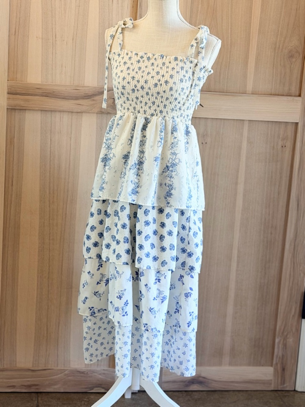 Crystal Doll Blue Floral Mixed Media Dress. Tiered | Fairy | Ecru & Blue Sz-S - Picture 3 of 9